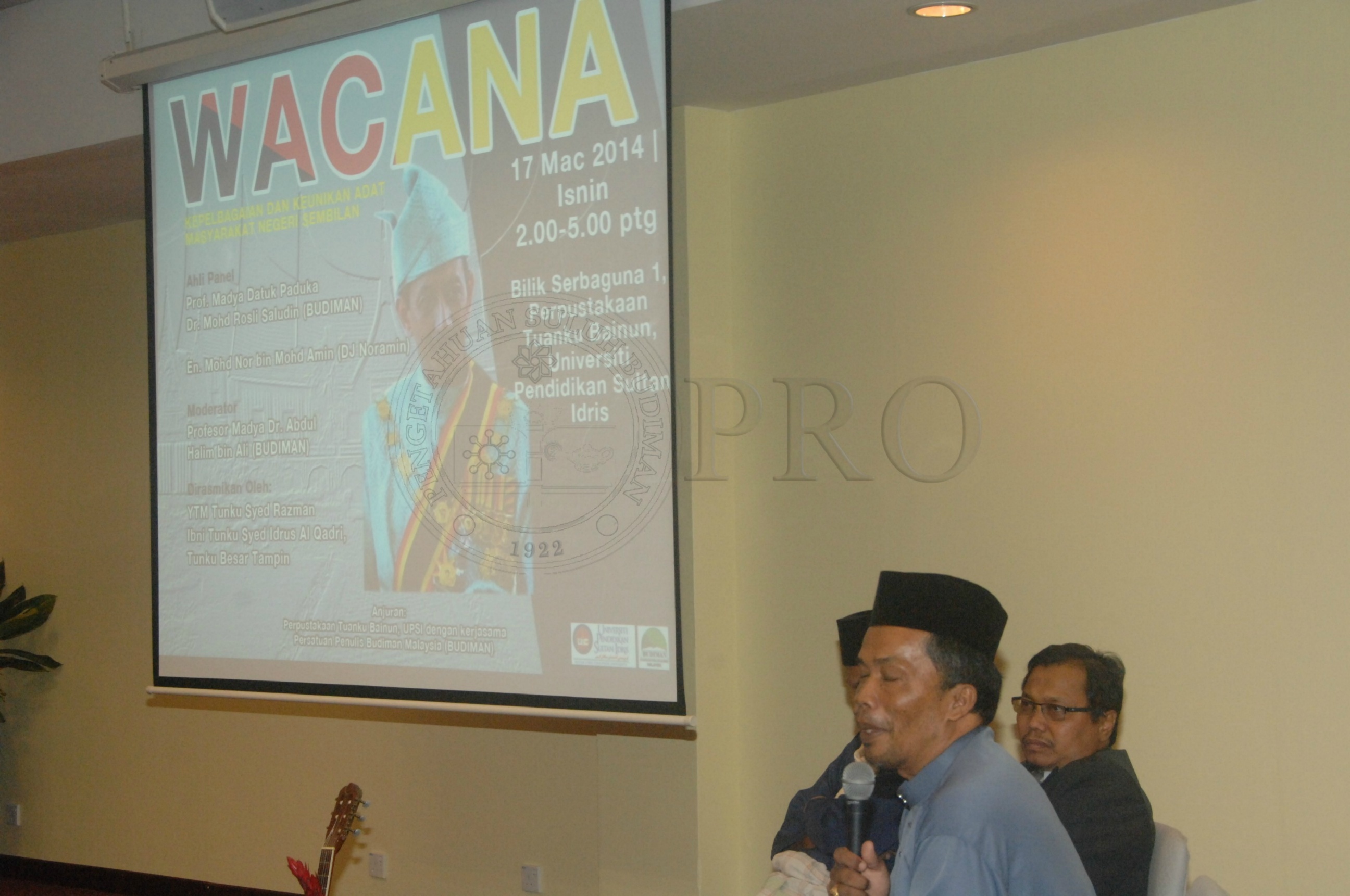 PRO 14 33 WACANA FBA 0266